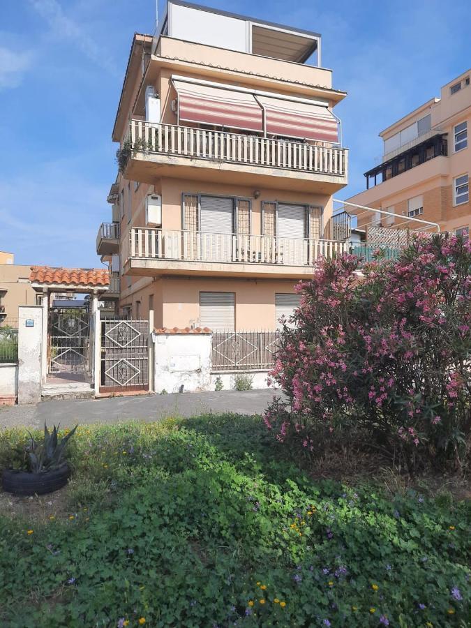 Nerea House Apartment Lido di Ostia Bagian luar foto